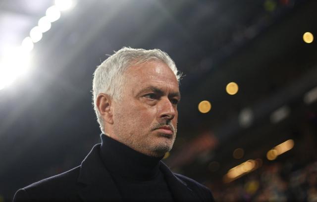 星空体育平台-欧国联不夺冠马丁内斯将被炒 穆里尼奥执教五盾？