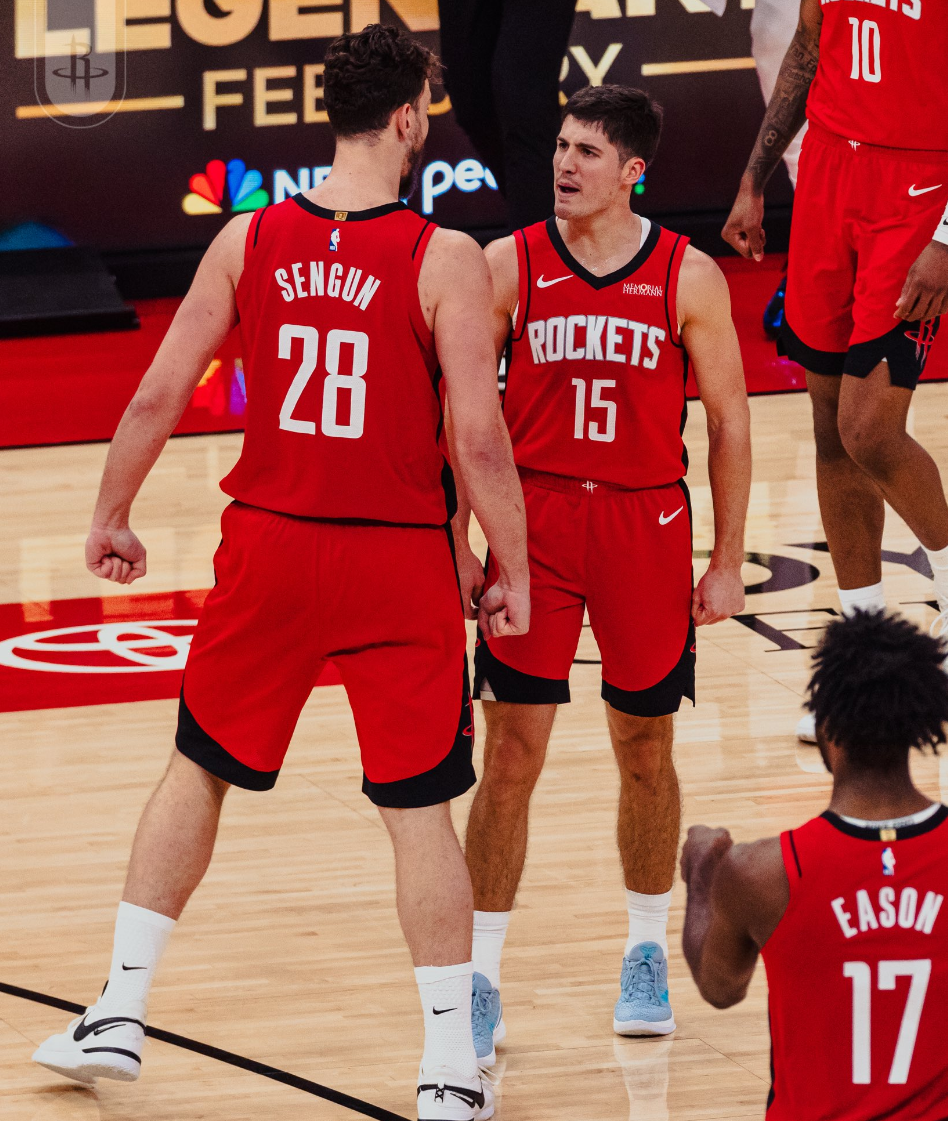 星空体育-火记纷纷增加谢泼德戏份!需提升持球突破 防守软肋可用体系隐藏