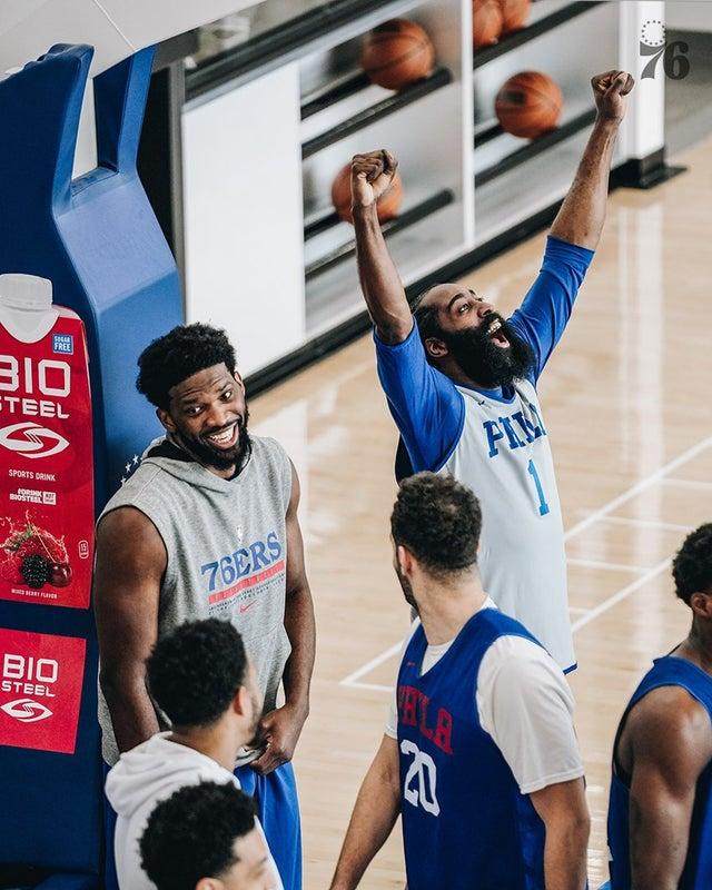 星空体育平台-哈登与恩比德将迎首秀 三个重要问题等待76人作答