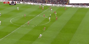 【英超】罗伯逊染红若塔绝平 利物浦2比2富勒姆